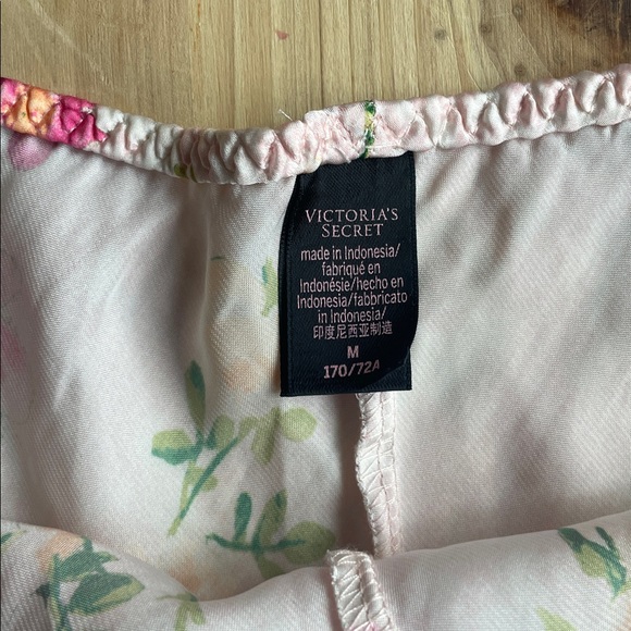 Victoria's Secret Floral Lace Trim Pink Women's Camisole & Short Sleep Set - Picture 5 of 9